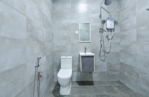 Kampung Alor Bangsa Hotel | Capital O 90882 Padi Hotel