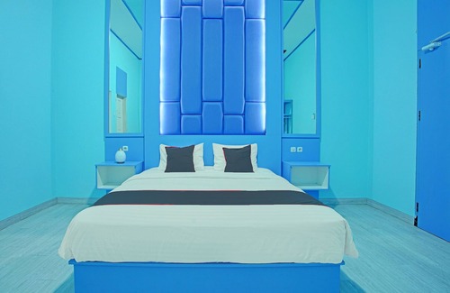 Padang Hotel | Capital O 92555 Hotel Princessa Syariah