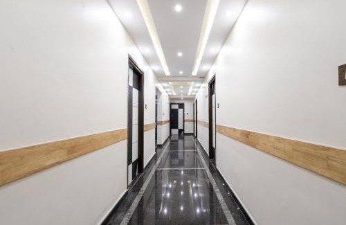 Jayanagar Hotel | Capital O Regal suites