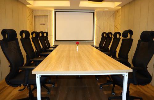 Trivandrum Technopark Hotel | Capital Park Residency
