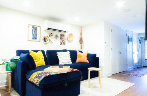 Southeast Apartment | Capitol Hill Studio - Sub Walkscore W D