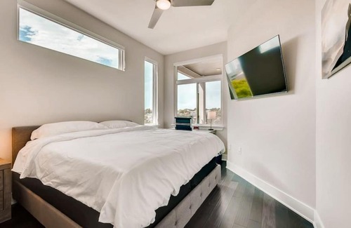 West End House | Capitol View Condos - Downtown Austin - Lone Star