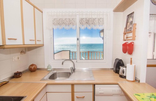 Sitges Apartment | CAPRITX DE MAR BY BLAUSITGES Terrace, pool and wifi over the sea, beautiful view