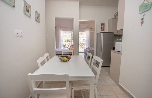 Gerolimenas Apartment | Captain Antonis - Authentic Seafront Living in Gerolimenas