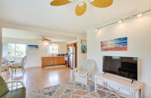 Papa House | Captain Cook Home on Quiet 3 Acres with Fruit Trees