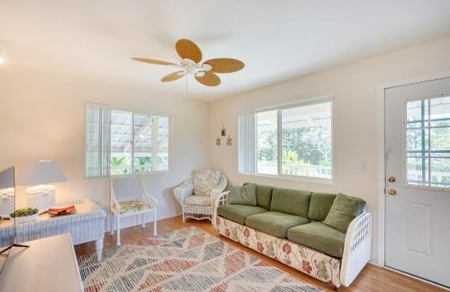 Papa House | Captain Cook Home on Quiet 3 Acres with Fruit Trees