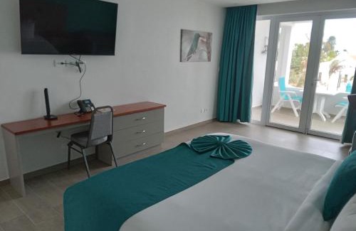 Kralendijk Hotel | Captain Don's Habitat