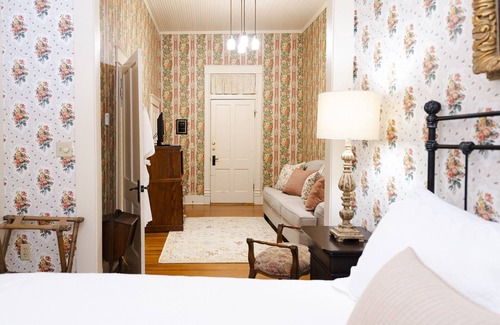 Arkadelphia Hotel | Captain Henderson House