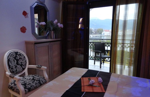 Thasos Town House | Captain's Beach Apartments