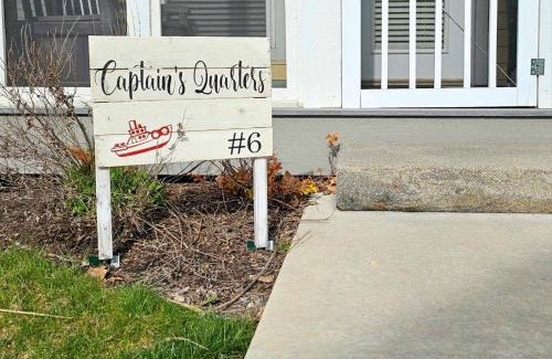 Ottawa House | Captain's Quarters