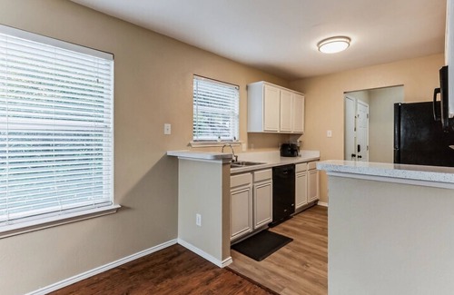 Garland House | Captains Place