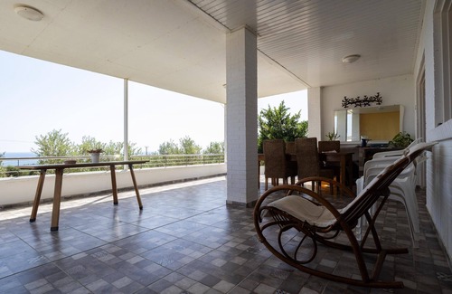 Agios Theodoros House | Captivating 2-bed House