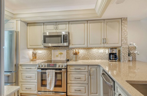 Englewood South Condo | Captivating, Old Florida, Fish Camp Inspired, Luxe Waterfront Condo On Lemon Bay