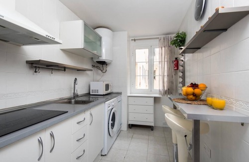 El Ejido Apartment | Capuchinos Center Apartment - Parking Free Pet