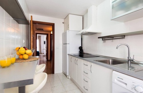 El Ejido Apartment | Capuchinos Center Apartment - Parking Free Pet