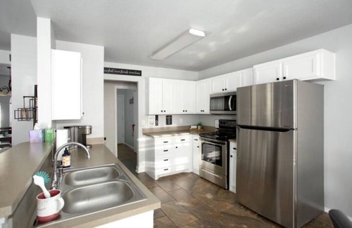 Amarillo House | Capulin's Cottage.