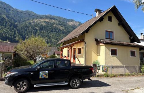 Spittal an der Drau House | Capybara Guest House