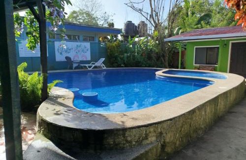 Tortuguero House | Cara Coral, un oasis en la Selva