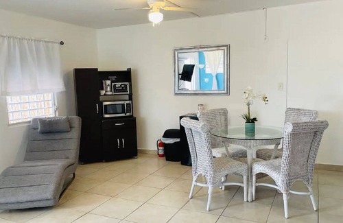 Sabana Abajo Apartment | Caracoles #1 Apartment 7 Min to Airport & FREE WI-FI