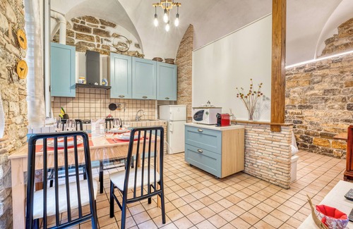 Sanremo Old Town Apartment | Caratteristico Appartamento In Centro, Sanremo, Italy