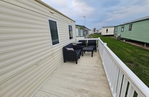 Rhyl Cabin | Caravan Declan 3 bed