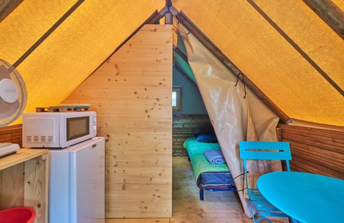 Mens RV Rental | Caravan "Tente 2 Places" with Shared Pool & Shared Terrace