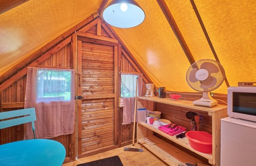 Mens RV Rental | Caravan "Tente 2 Places" with Shared Pool & Shared Terrace