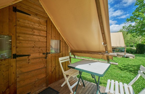 Mens RV Rental | Caravan "Tente 2 Places" with Shared Pool & Shared Terrace
