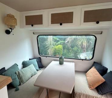 Urrugne Bed & Breakfast | Caravane Chic et Vintage