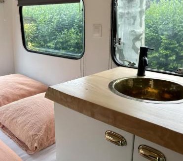 Urrugne Bed & Breakfast | Caravane Chic et Vintage