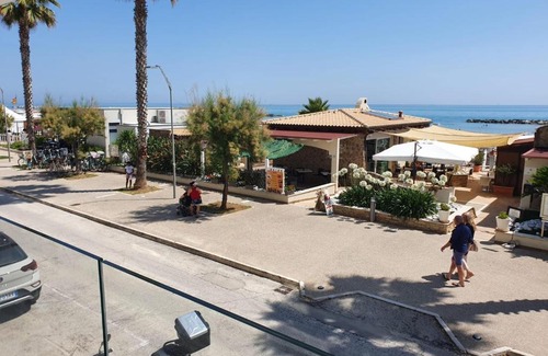 Cupra Marittima Apartment | Carboni Paradise Apartment