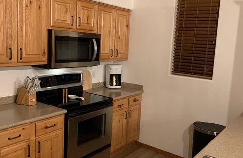Torreon Cabin | Cardinal Lodge in Torreon - Incredible Outdoor Living - Family Retreat Sleeps 10