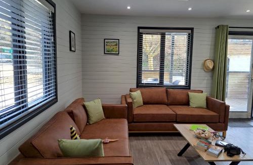 Looe House | Cardinham Lodge 3 bedroom - max 6 occ - VP4