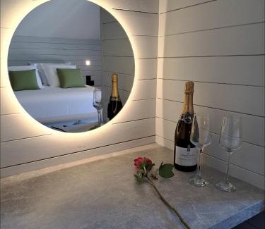 Looe House | Cardinham Lodge 3 bedroom - max 6 occ - VP4