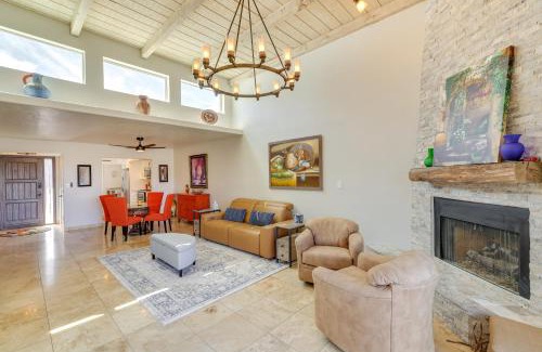 Carefree House | Carefree Home Pool Access and Mountain Views!