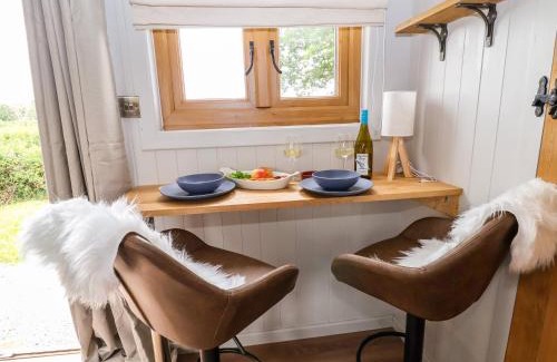 Gwaenysgor Near Prestatyn House | Cariad Mawr