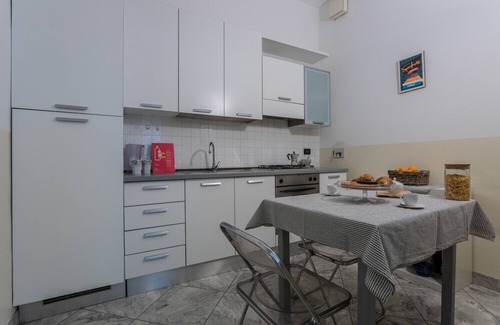 Historic Centre Apartment | Carlo Alberto House by Wonderful Italy