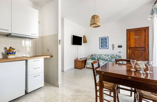 Carloforte Apartment | Carloforte Cozy Apartment with Balcony