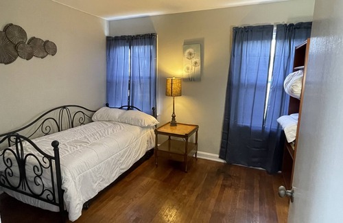 San Angelo House | Carlton Cottage in Historic Santa Rita!