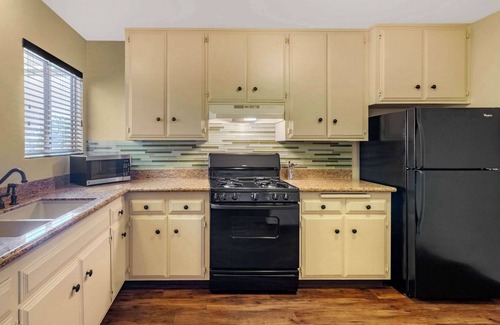 San Carlos Hotel | Carlton Oaks Lodge, an Ascend Collection Hotel