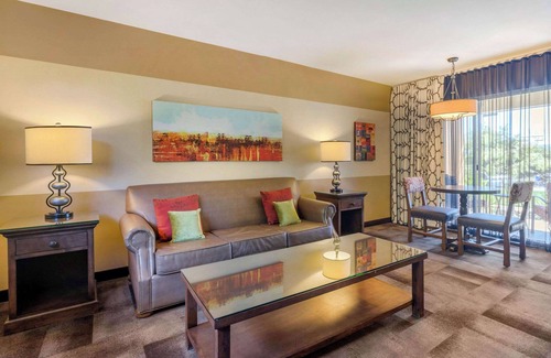 San Carlos Hotel | Carlton Oaks Lodge, an Ascend Collection Hotel