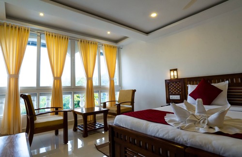 Nullatanni Hotel | Carmel Top Resort
