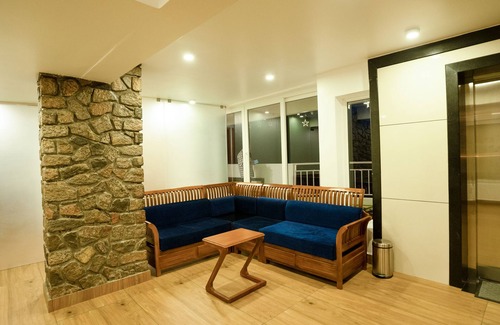 Nullatanni Hotel | Carmel Top Resort