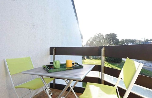Carnac Apartment | Carnac: Duplex 3 Pièces 33m², Proche Plages, Balcon, Parking Privé, Accepte Animaux