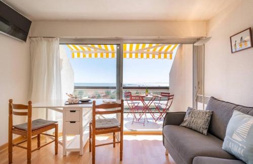 Carnac Apartment | Carnac - Studio Cabine - 4 Pers - Terrasse - Parking Inclus - FR-1-477-82