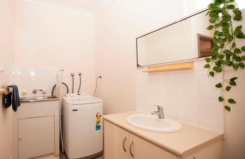 Carnarvon Resort | Carnarvon Central Apartments