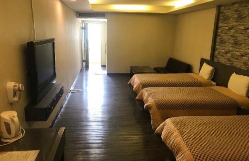 Luzhou Hotel | Carnival Motel