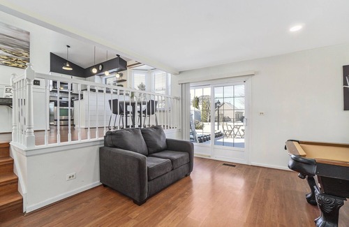 Carol Stream House | Carol Stream Rental