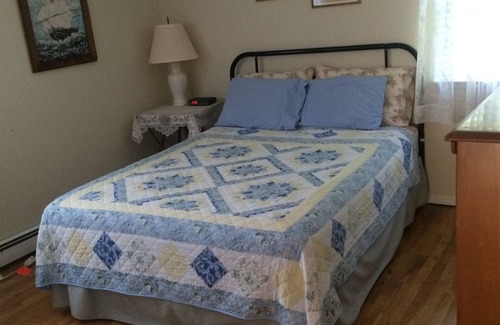 East Quogue Bed & Breakfast | Carole's Place B & B