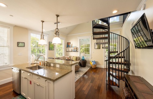Historic Seaport Condo | Caroline On My Mind-New Listing-Light, Bright and Airy!
